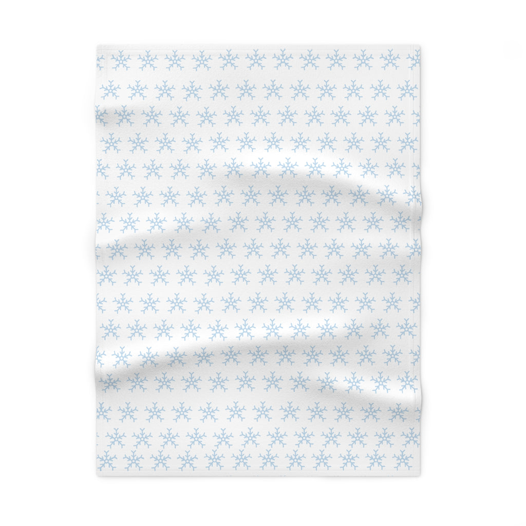 Snowflake Soft Fleece Baby Blanket - Cozy Winter Nursery Décor